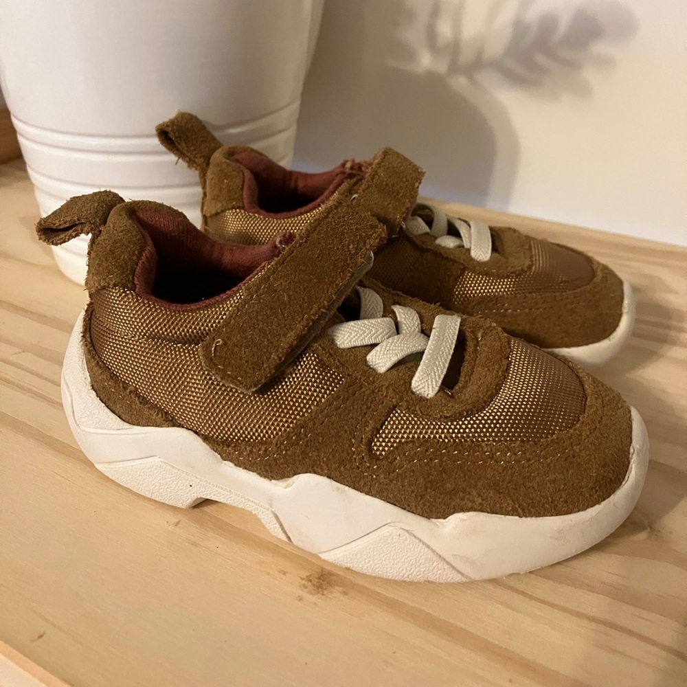 Zara Baby Tan Brown Sneakers
